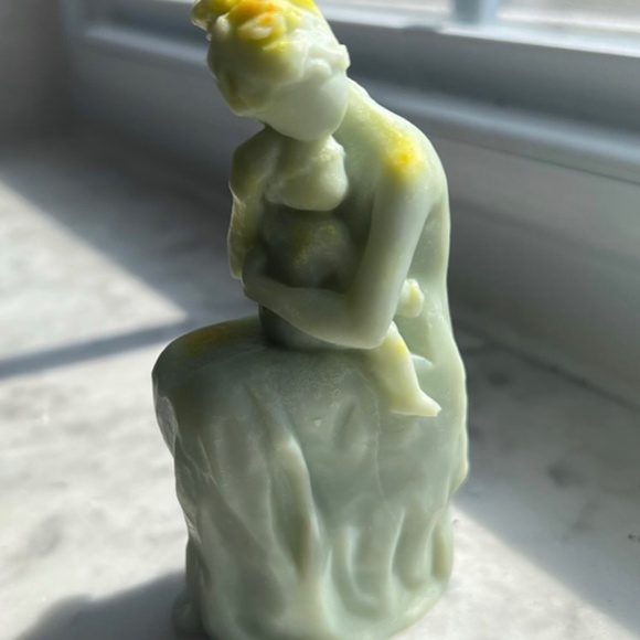 Decorative/Aesthetic Candles - Picture 3 of 4